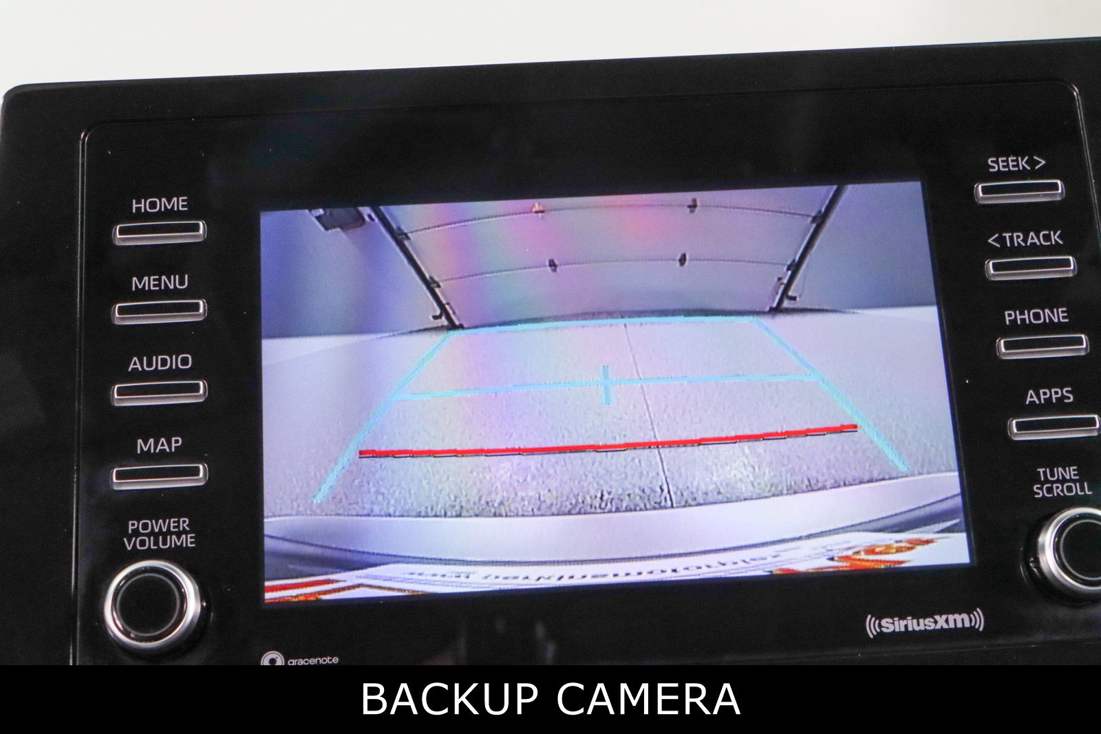 Used 2024 Toyota Camry SE image 18