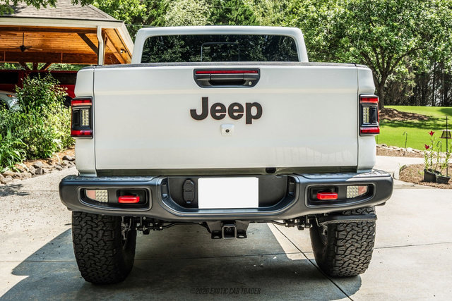 Used 2022 Jeep Gladiator Rubicon w/ LED Lighting Group AWD/4WD image 7