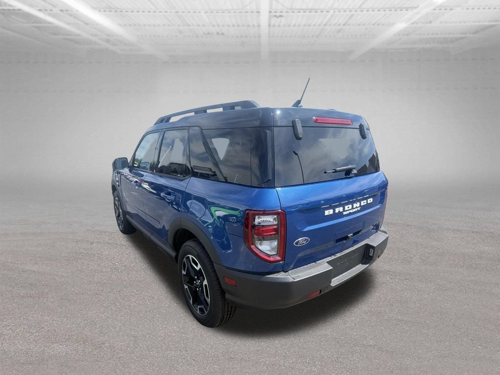 Certified 2024 Ford Bronco Sport Outer Banks w/ Tech Package AWD/4WD image 9