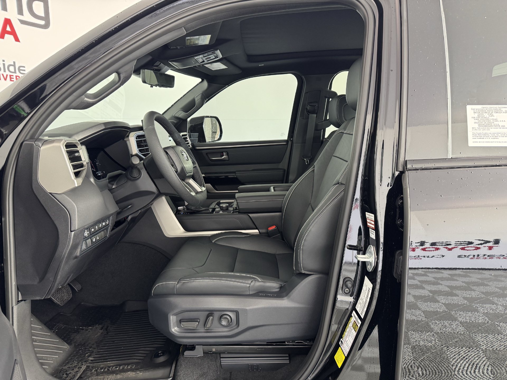 New 2026 Toyota Tundra Limited AWD/4WD image 5