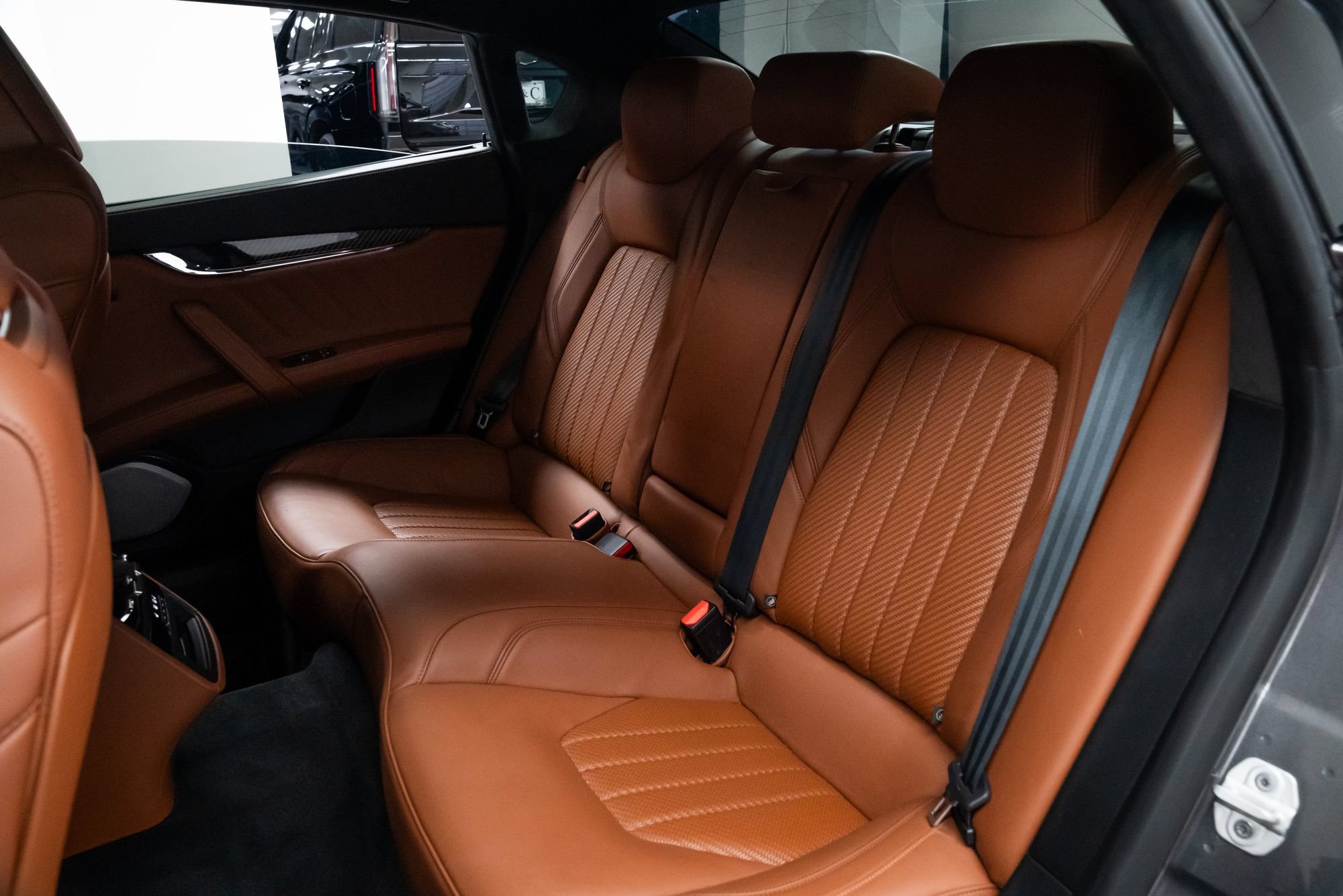 Used 2022 Maserati Quattroporte Trofeo RWD image 22