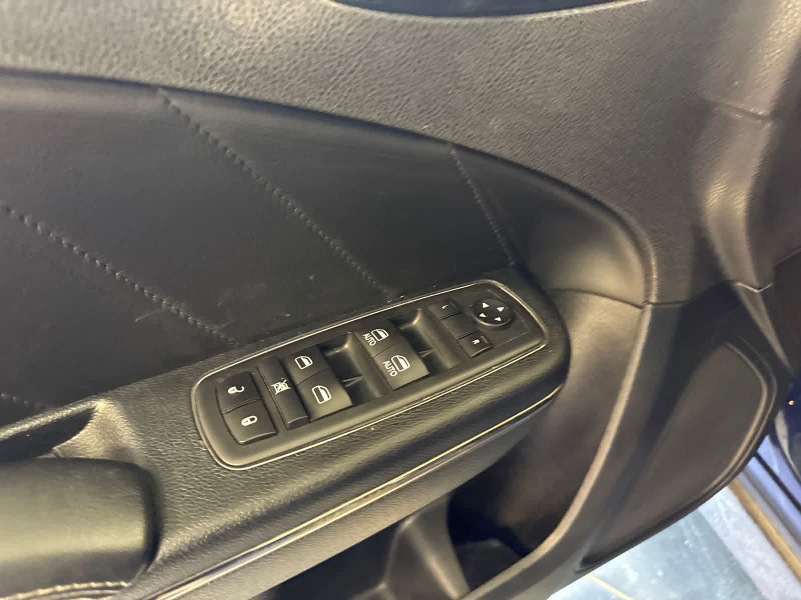 Used 2016 Dodge Charger SRT Hellcat RWD image 17
