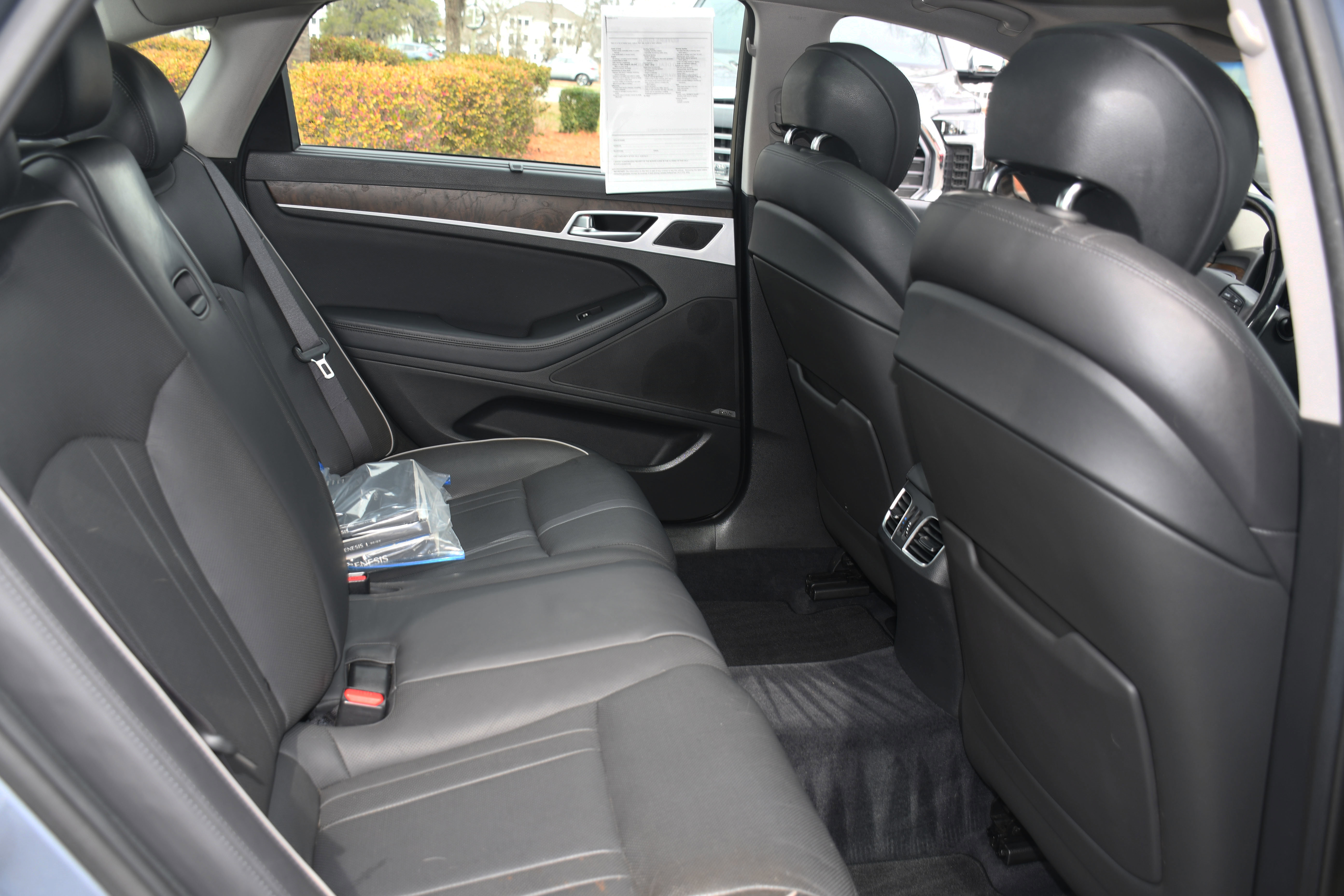 Used 2015 Hyundai Genesis 3.8 w/ Option Group 04 image 20