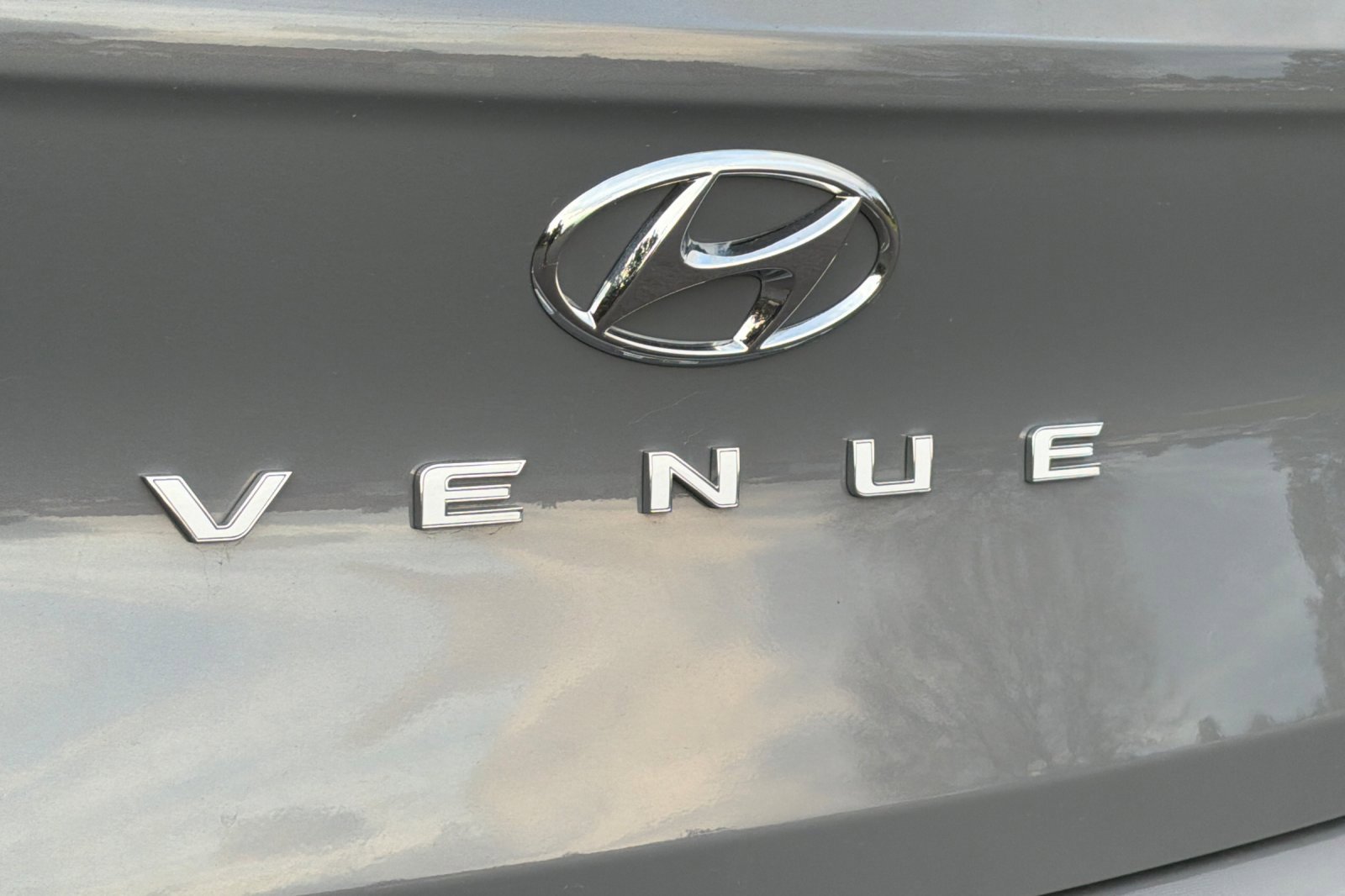 Certified 2023 Hyundai Venue SEL image 36