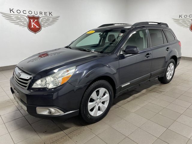 Used 2010 Subaru Outback 2.5i Limited AWD/4WD image 3