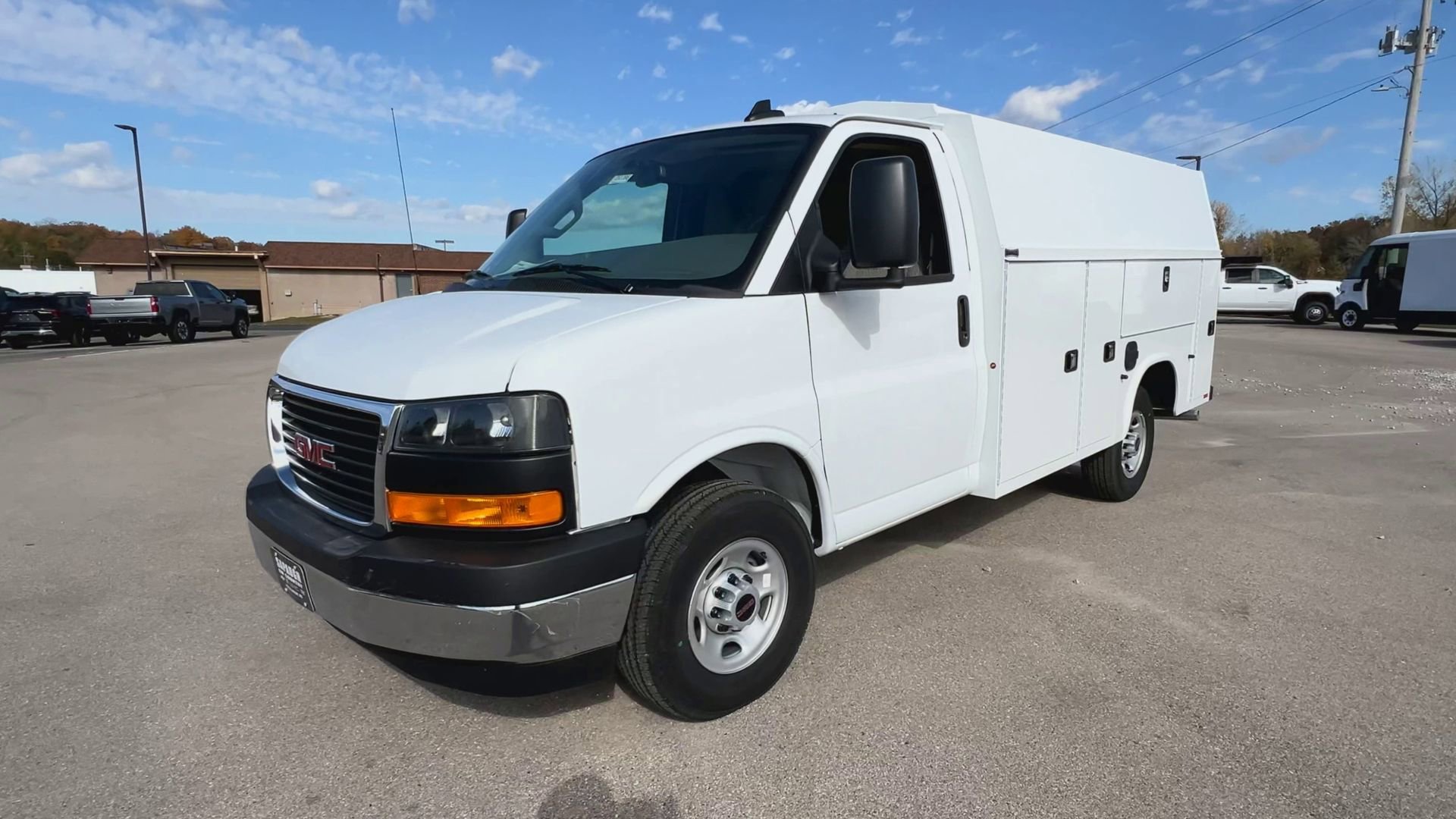 New 2025 GMC Savana 3500 w/ Power Convenience Package image 35