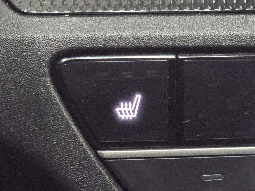 Used 2023 Honda CR-V EX image 9