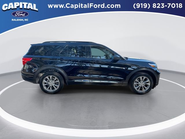 Certified 2023 Ford Explorer XLT w/ Equipment Group 202A image 9