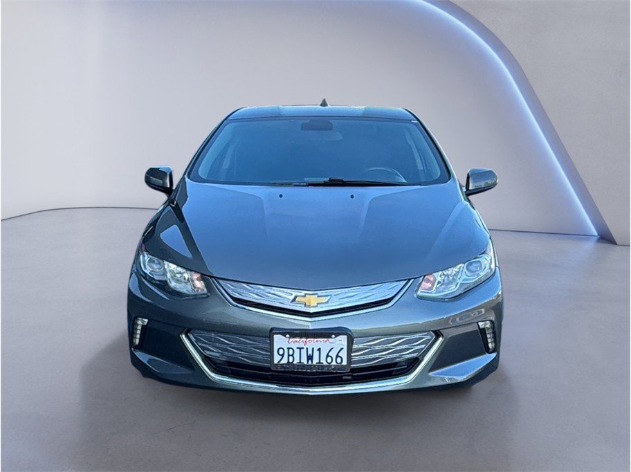 Used 2017 Chevrolet Volt LT image 2