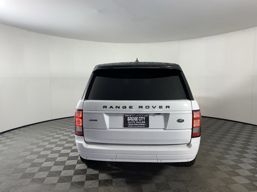 Used 2016 Land Rover Range Rover HSE image 9