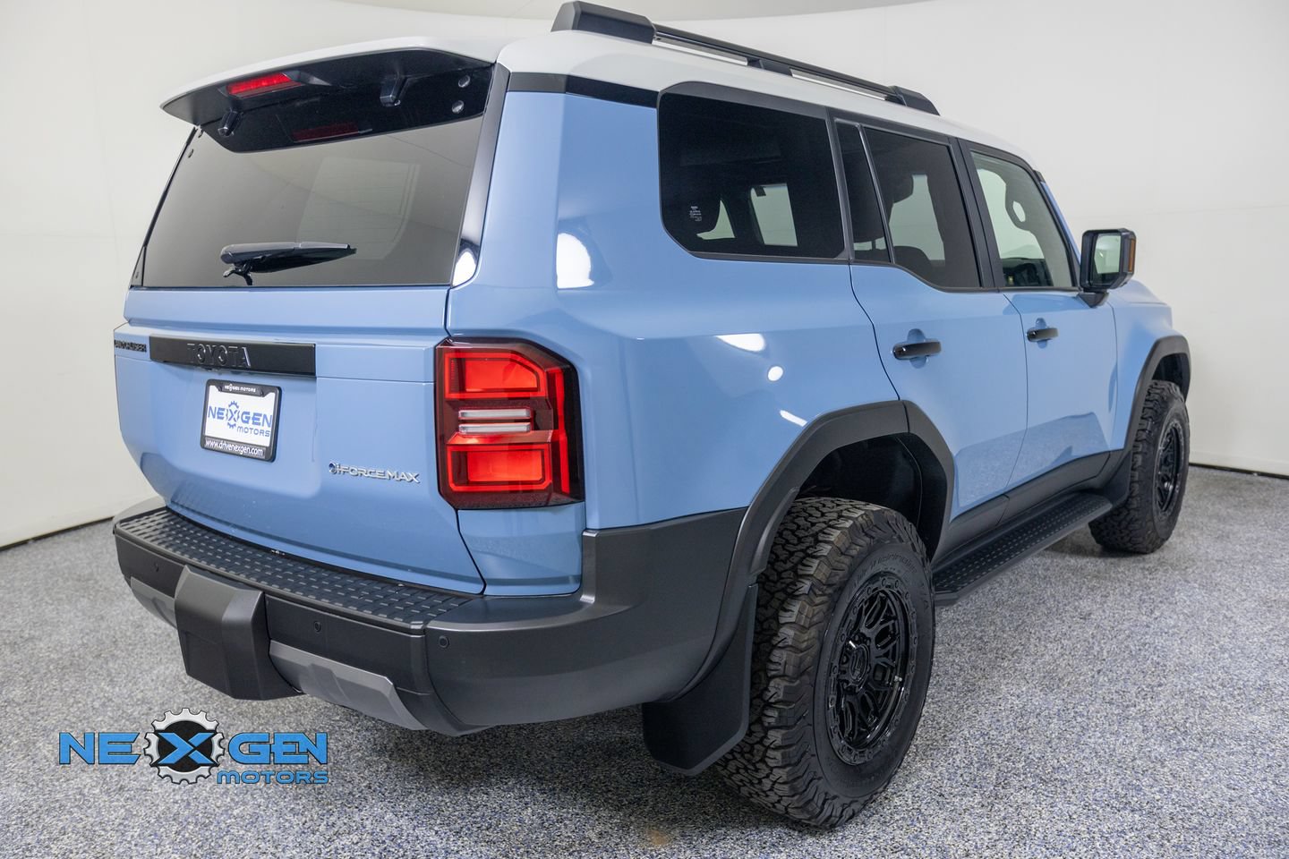 Used 2025 Toyota Land Cruiser AWD/4WD image 7