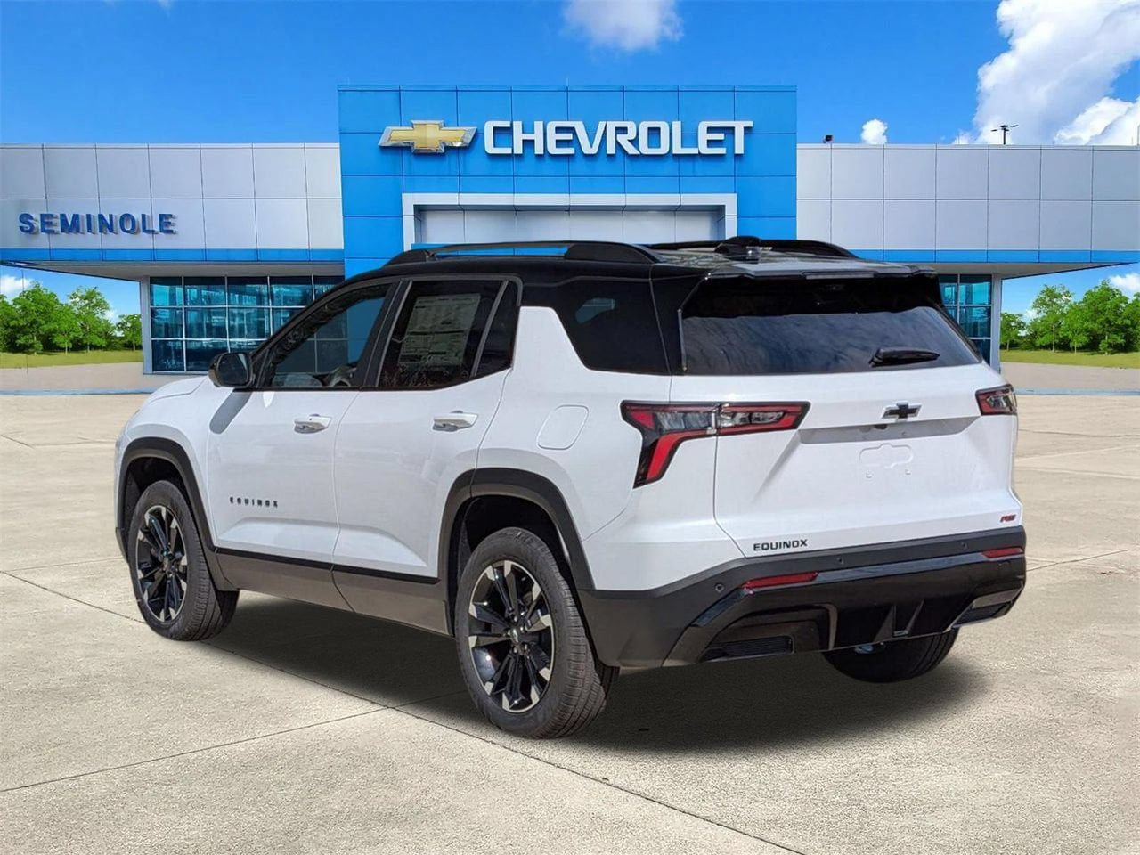 New 2026 Chevrolet Equinox RS w/ Convenience Package III FWD image 3