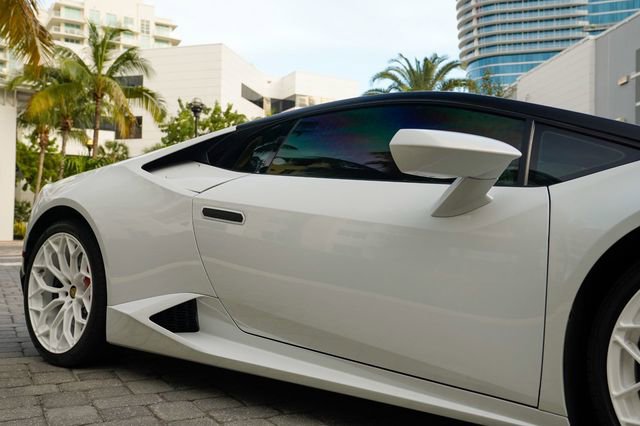 Used 2016 Lamborghini Huracan LP 610-4 Avio image 37