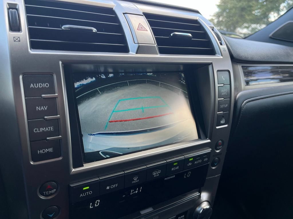 Used 2021 Lexus GX 460 Premium AWD/4WD image 22