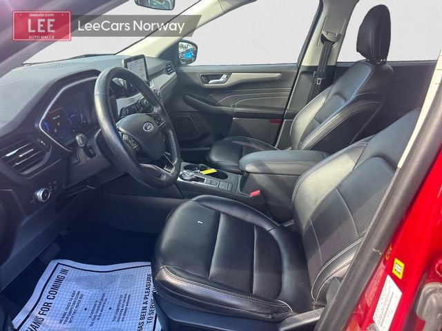 Used 2021 Ford Escape SEL w/ Technology Package image 9