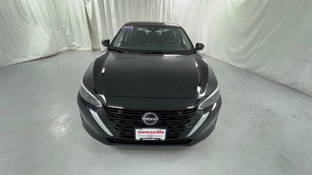 Certified 2024 Nissan Sentra SV FWD image 8
