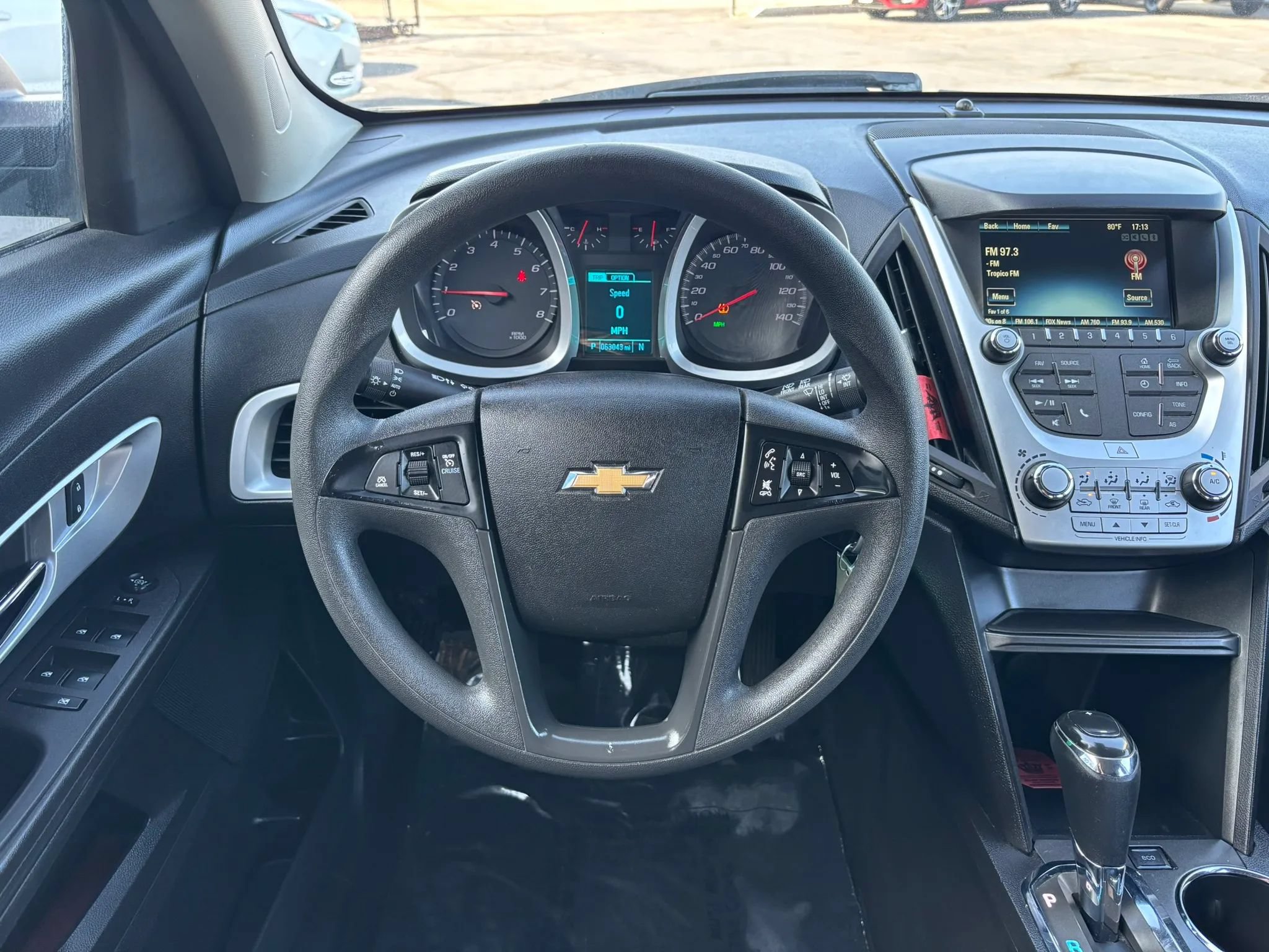 Used 2017 Chevrolet Equinox LS FWD image 15