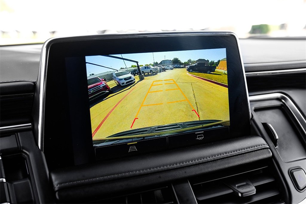 Used 2022 Chevrolet Suburban LT image 19