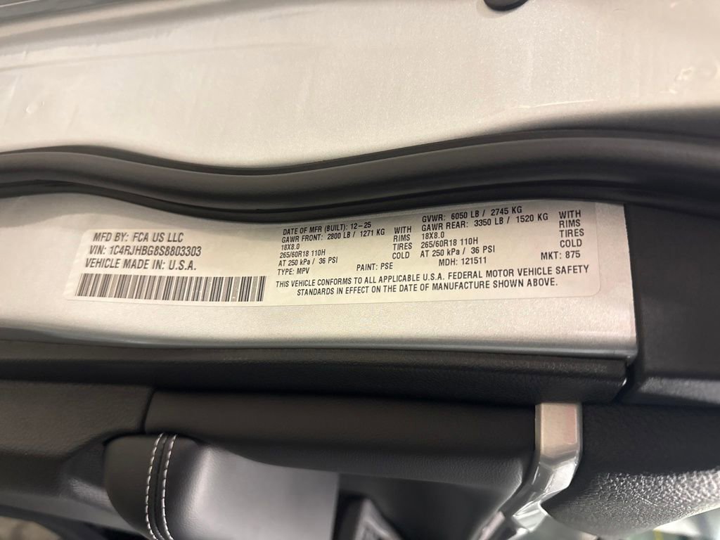 New 2025 Jeep Grand Cherokee Limited image 29