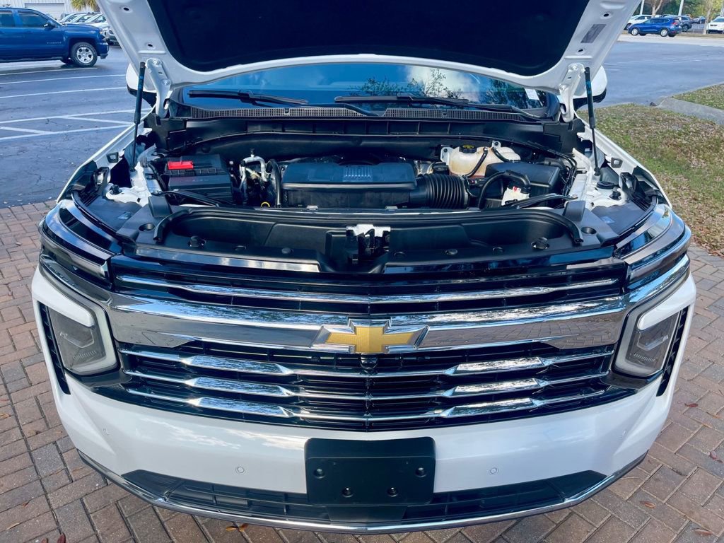 Used 2025 Chevrolet Tahoe LT image 17