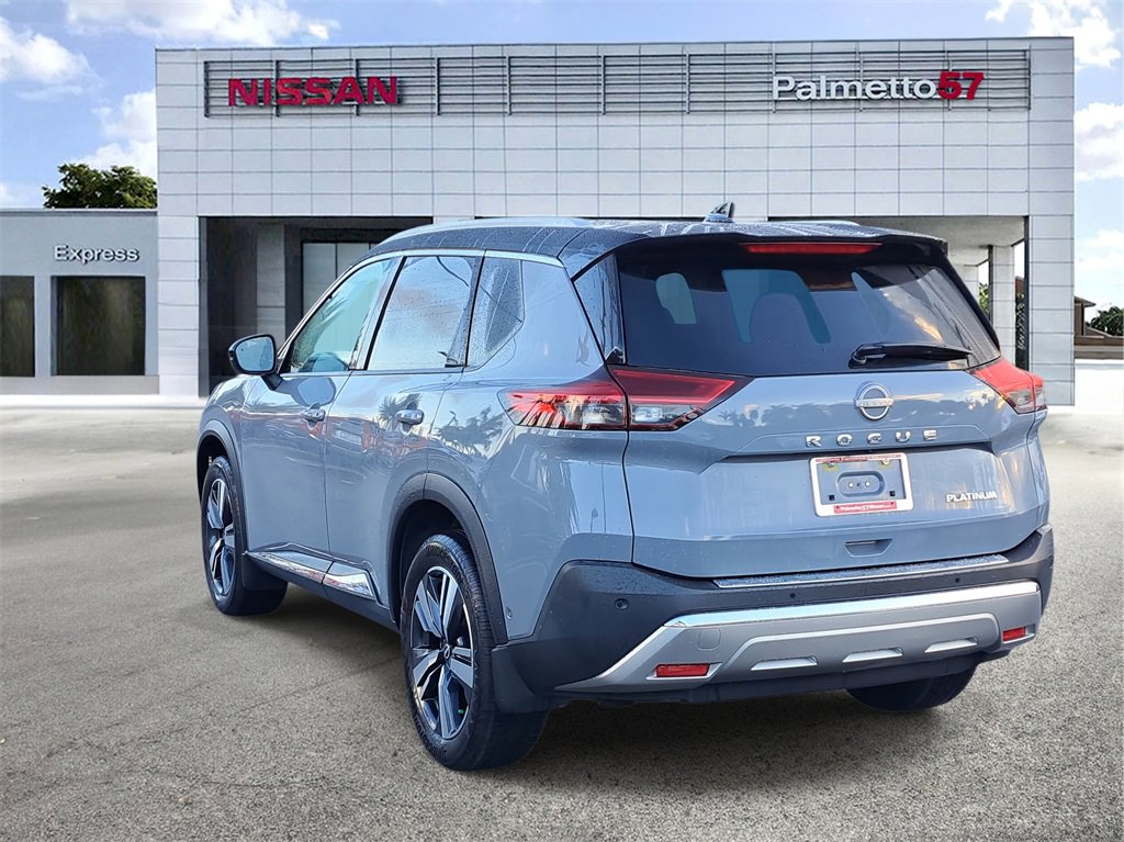 Certified 2022 Nissan Rogue Platinum w/ Head-Up Display Package image 4