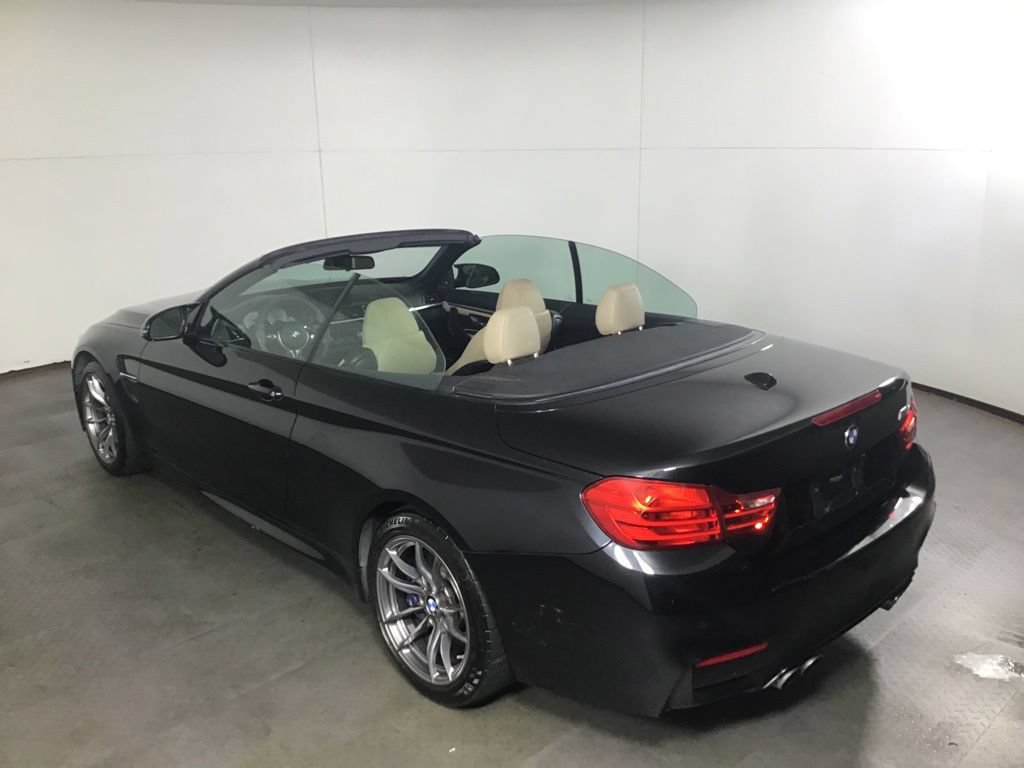 Used 2015 BMW M4 Convertible RWD image 39