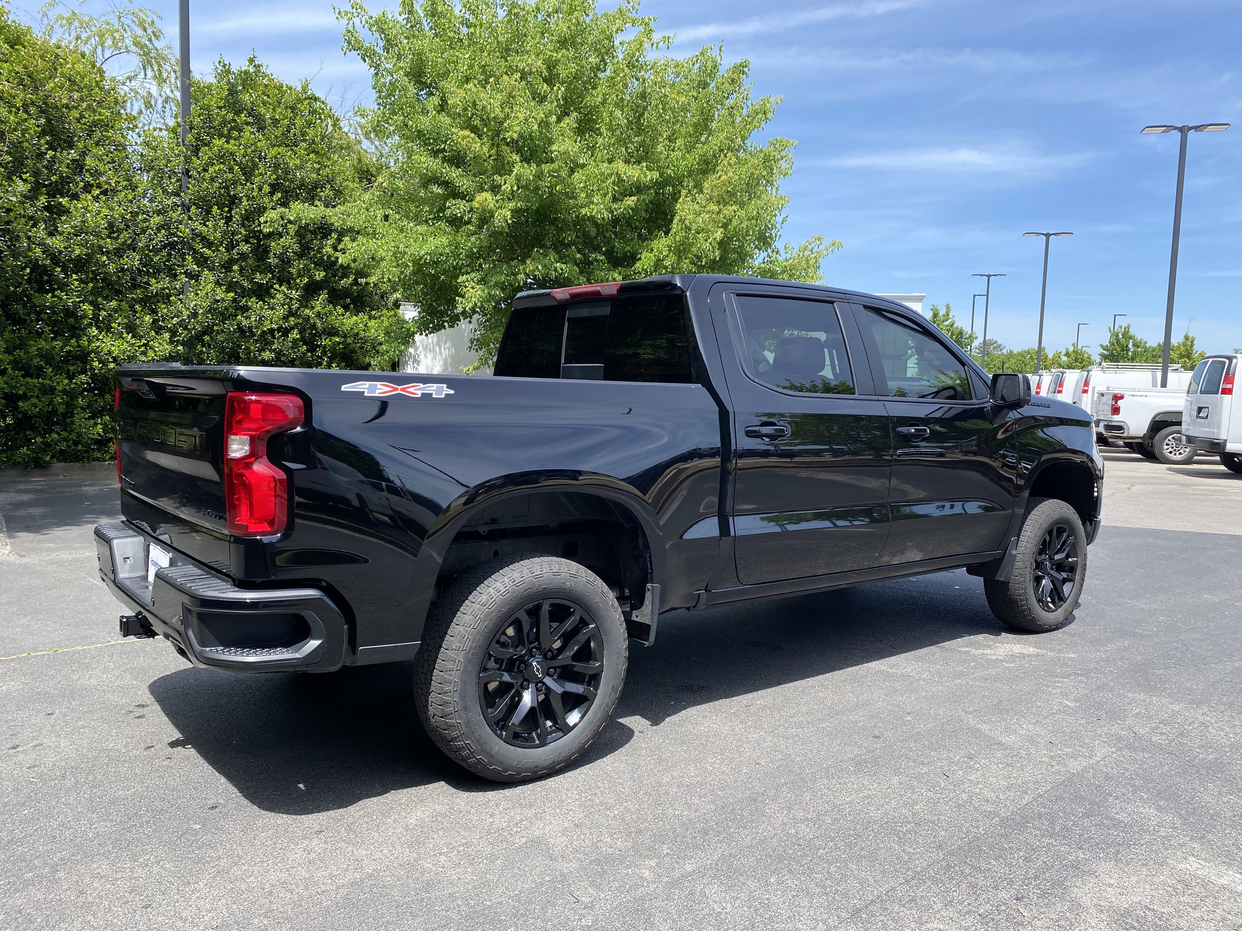 Used 2024 Chevrolet Silverado 1500 RST w/ Convenience Package II AWD/4WD image 9