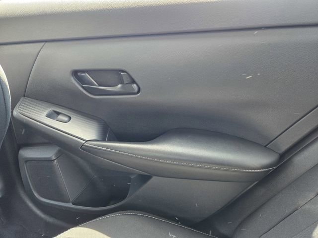 Used 2024 Nissan Sentra SV FWD image 12