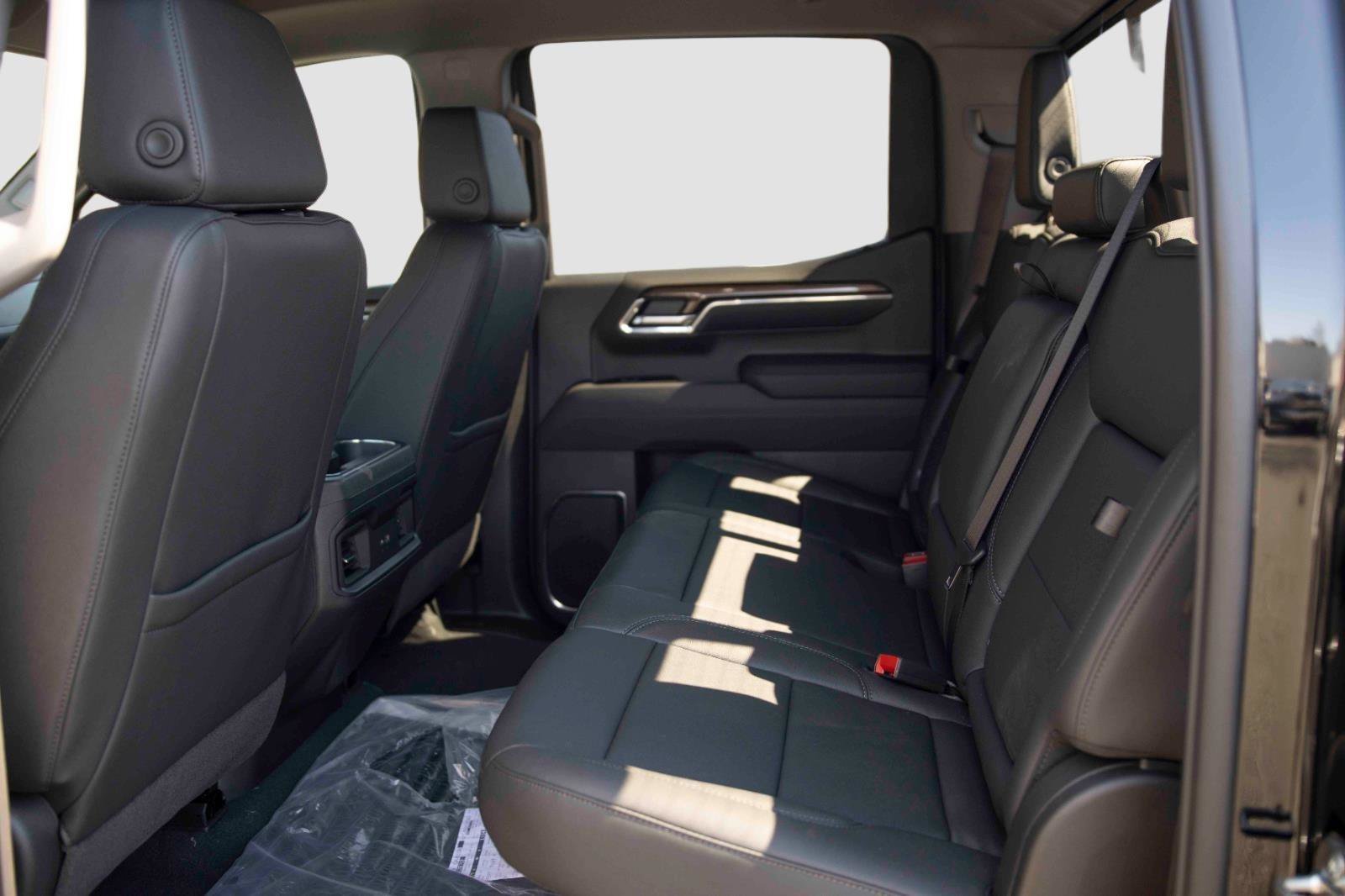 New 2026 Chevrolet Silverado 1500 RST w/ Convenience Package II AWD/4WD image 23