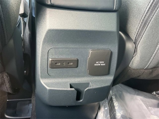 New 2025 Ford Maverick XLT w/ XLT Luxury Package image 17