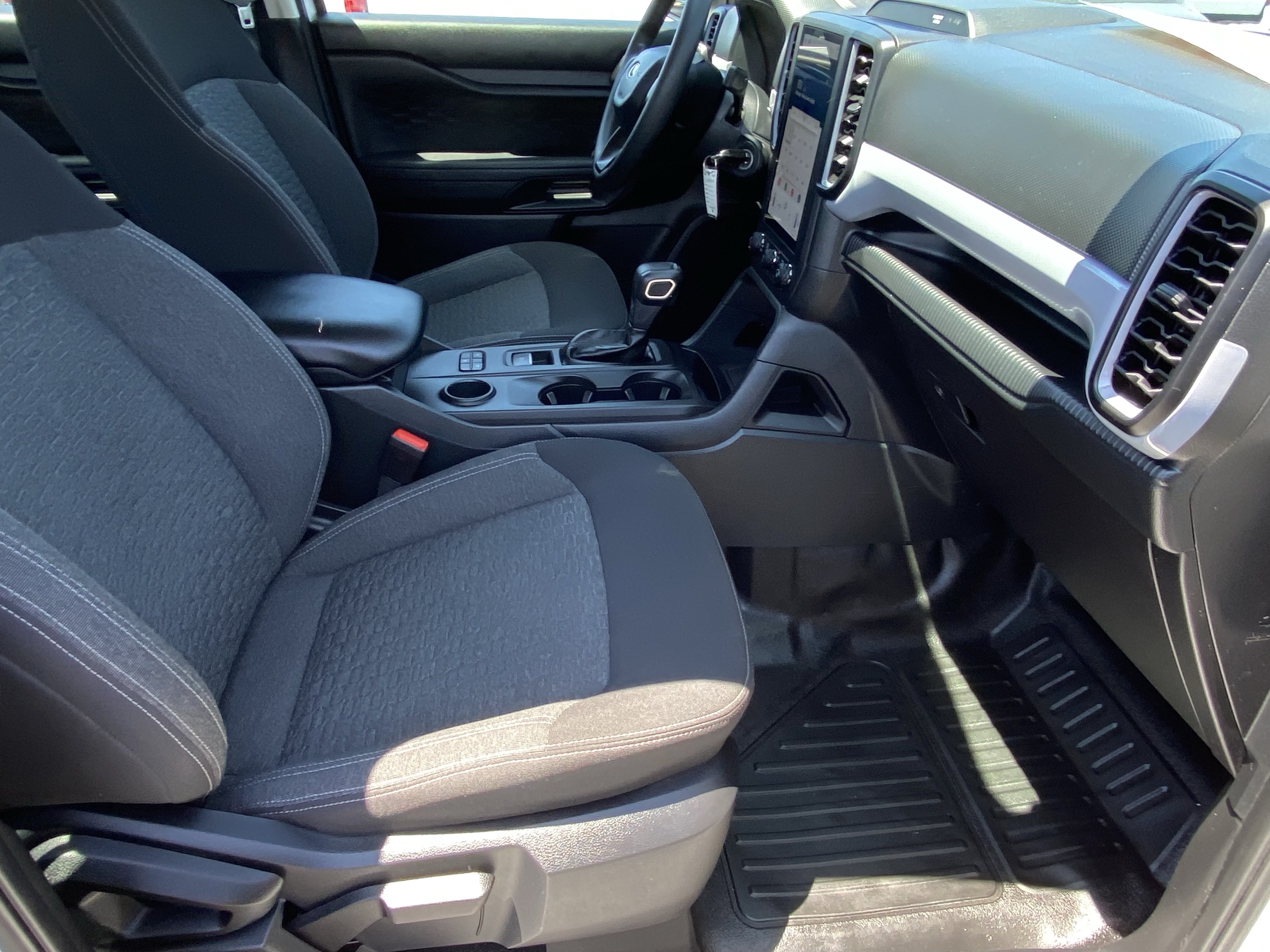 Used 2024 Ford Ranger XL w/ Trailer Tow Package RWD image 10