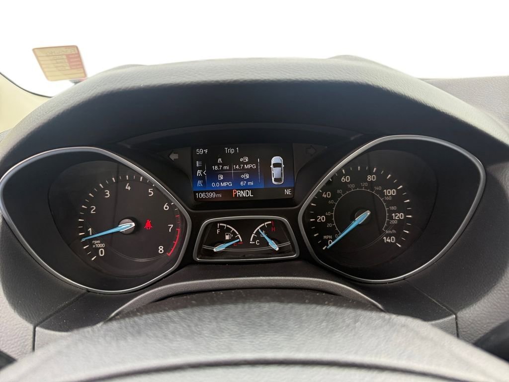 Used 2015 Ford Focus SE w/ Reverse Sensing Package image 16