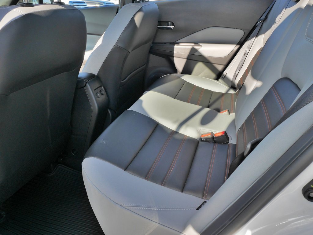 Used 2023 Nissan Kicks SR w/ SR Premium Package image 17