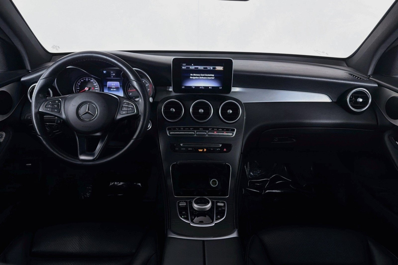 Used 2019 Mercedes-Benz GLC 300 image 4