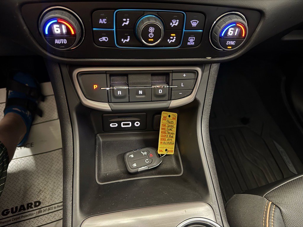 Used 2024 GMC Terrain AT4 w/ LPO, 'HIT The Road' Package image 23