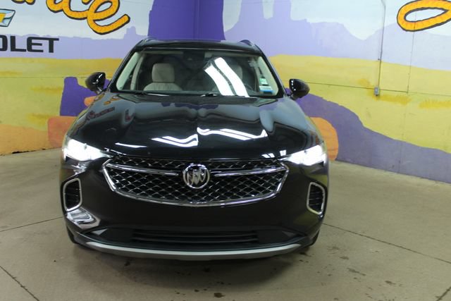 Used 2022 Buick Envision Avenir w/ Technology Package II FWD image 3