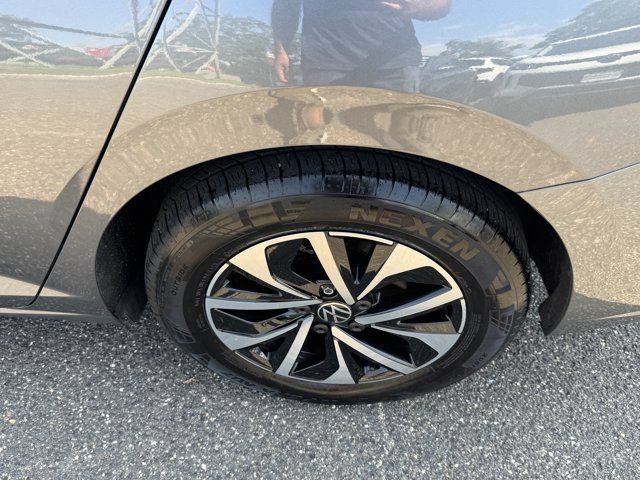Used 2024 Volkswagen Jetta S FWD image 11