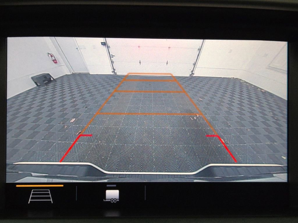 Used 2022 GMC Canyon Elevation w/ Elevation Premium Package image 5