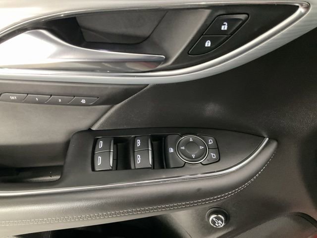 Used 2024 Buick Envision Avenir image 4