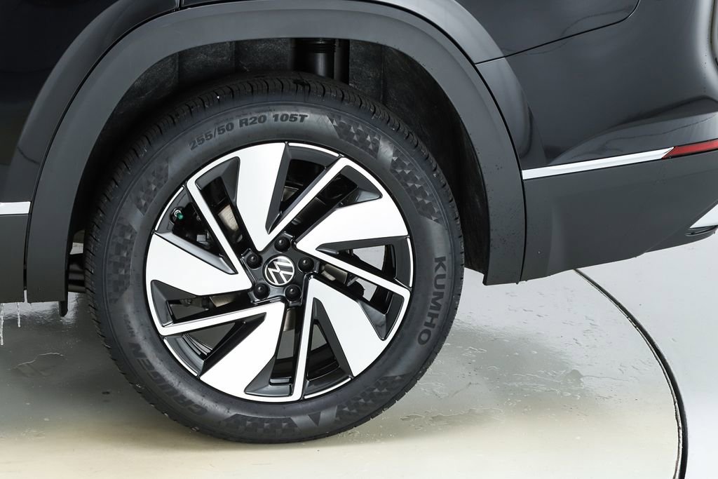 New 2026 Volkswagen Atlas SEL image 6