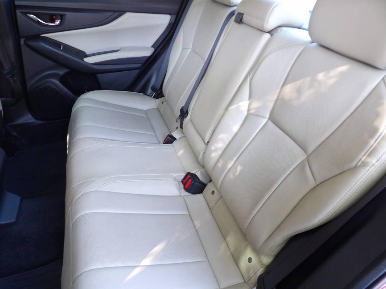 Used 2017 Subaru Impreza 2.0i Limited image 24