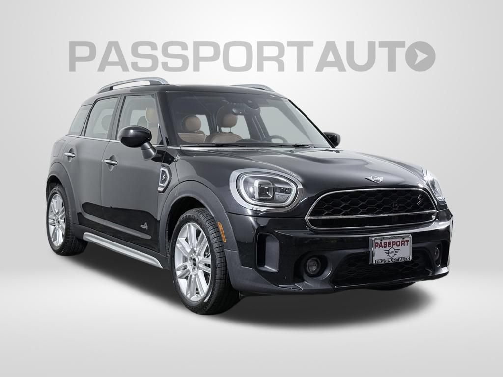 Certified 2024 MINI Cooper Countryman S w/ Signature Upholstery Package AWD/4WD image 3