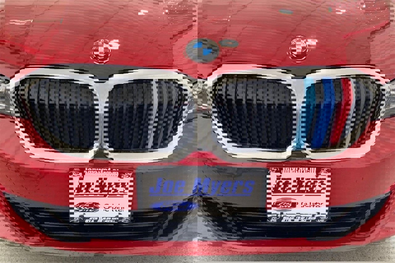 Used 2024 BMW 330i Sedan w/ Convenience Package image 27