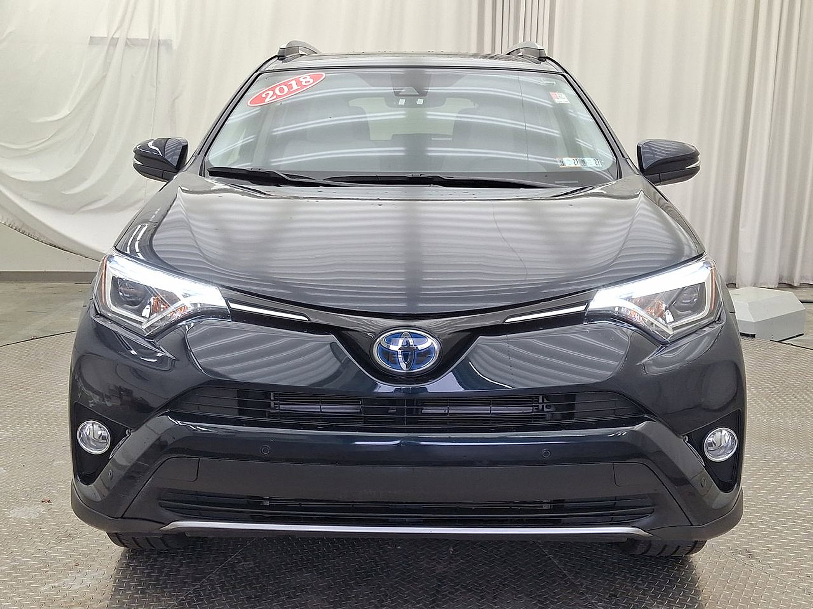 Certified 2018 Toyota RAV4 Limited image 29