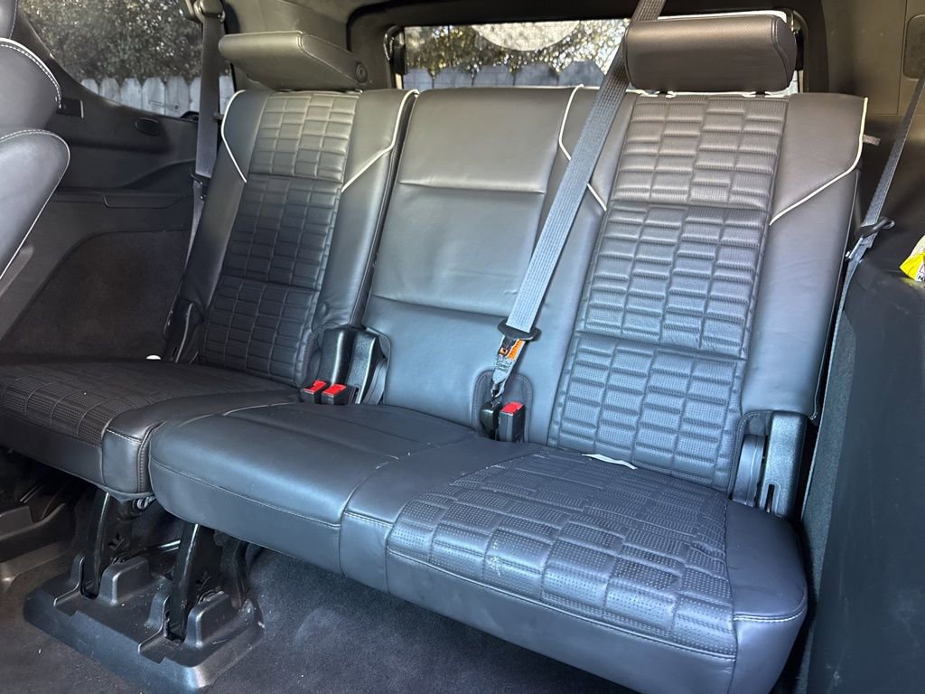 Used 2023 Cadillac Escalade Sport Platinum image 16