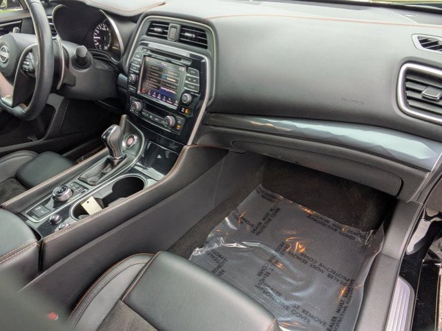 Used 2023 Nissan Maxima SR w/ Sport Mat Group image 23