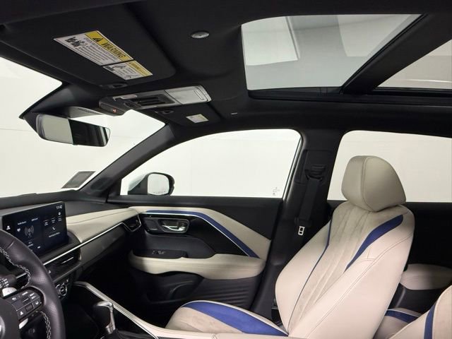 Used 2025 Acura ADX A-Spec image 36
