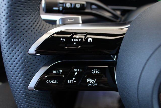 New 2025 Mercedes-Benz GLC 350e 4MATIC image 19