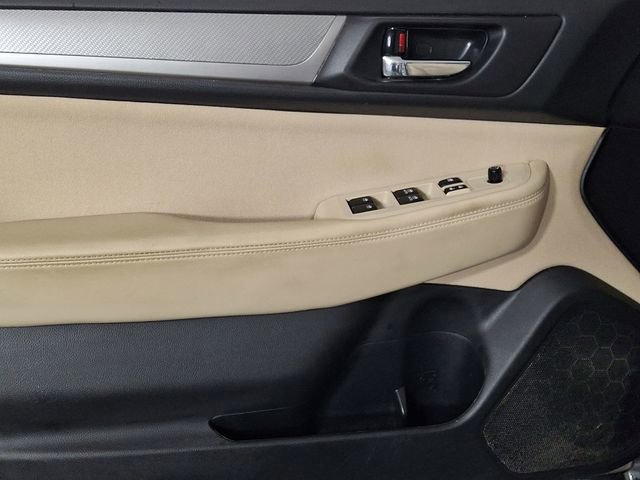 Used 2019 Subaru Outback 2.5i Premium AWD/4WD image 14