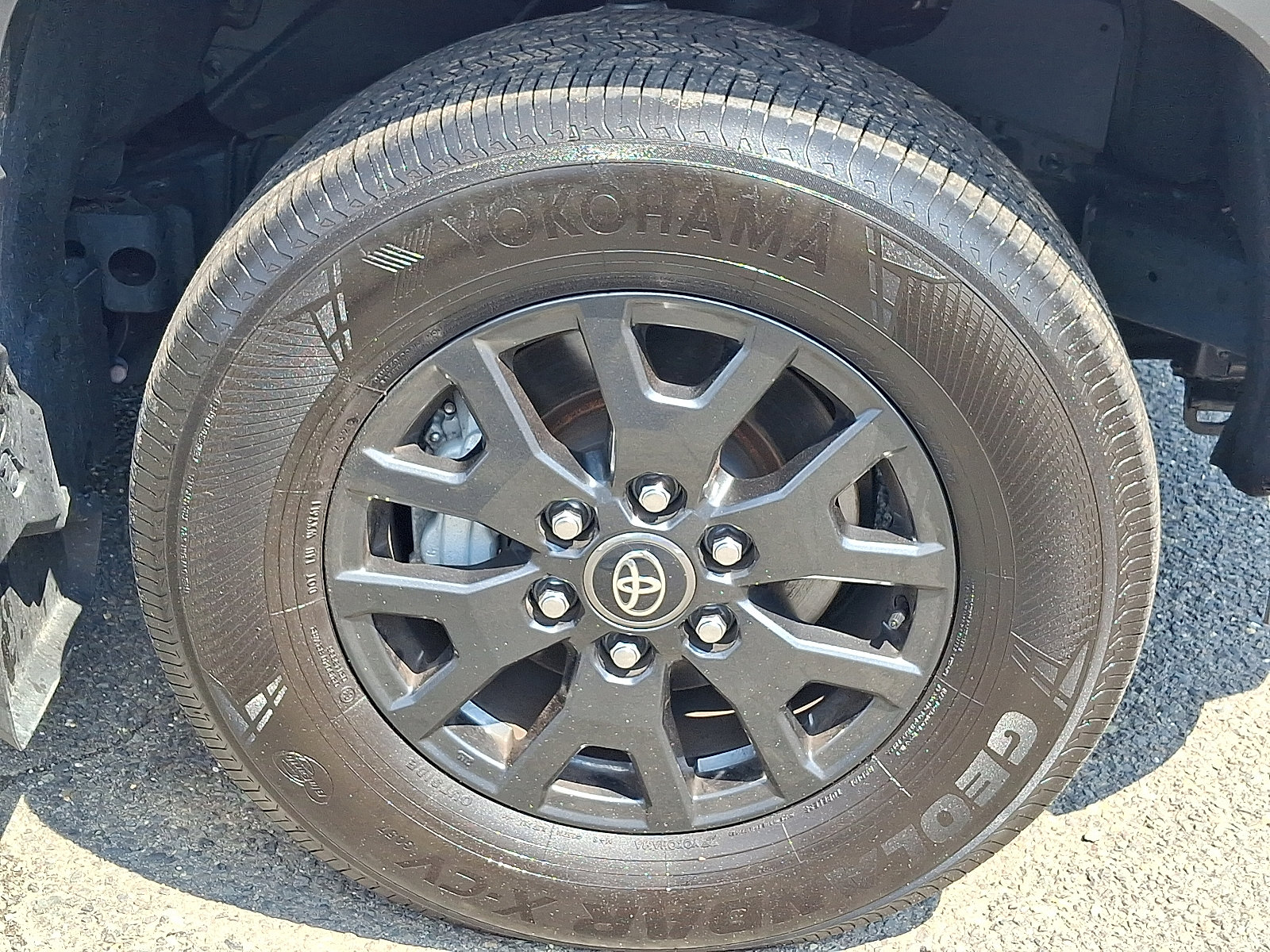 Certified 2025 Toyota 4Runner SR5 AWD/4WD image 9